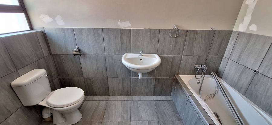 3 Bedroom Property for Sale in Albertinia Western Cape